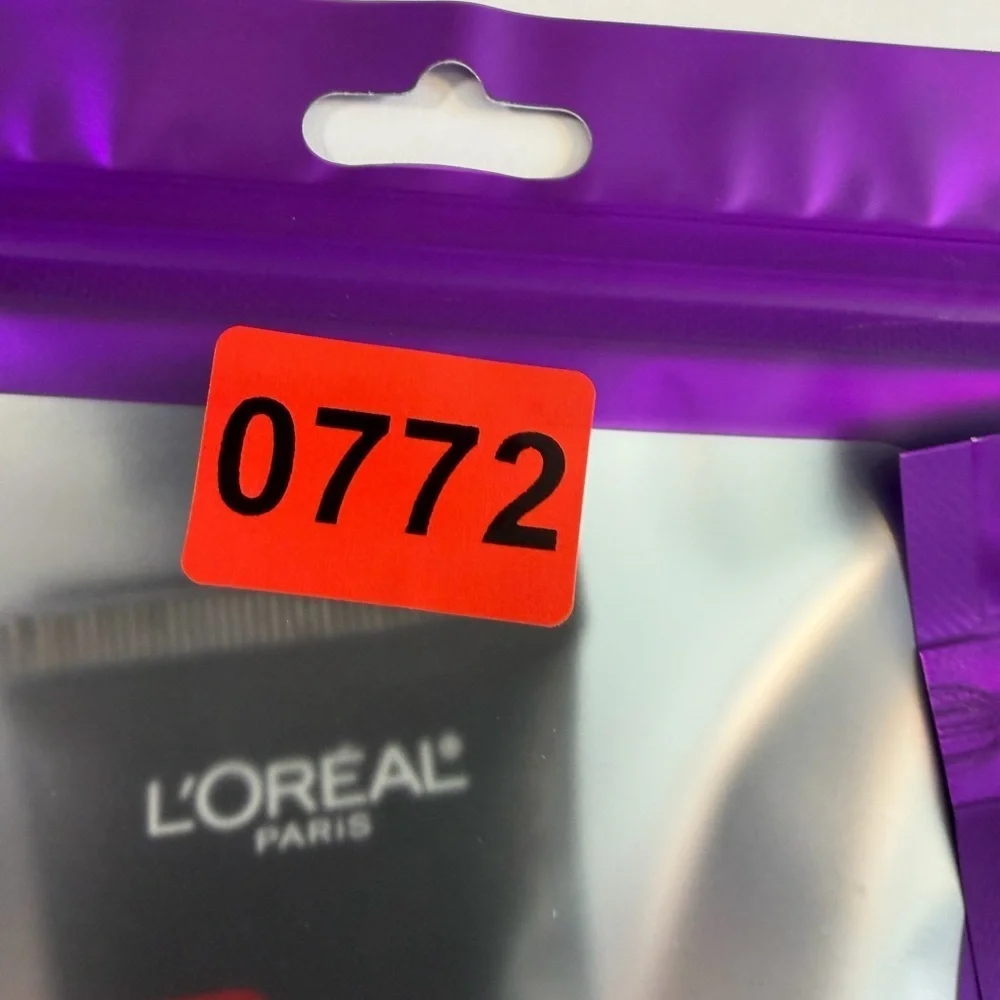 🩷5/$10 L'Oréal Infallible Pro-Matte Foundation